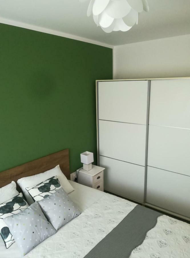 Apartment Lili In Pet Friendly, Free Parking *