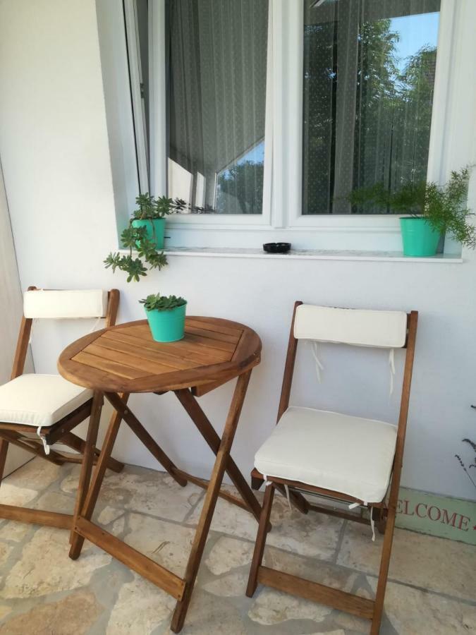 Apartment Lili In Pet Friendly, Free Parking *